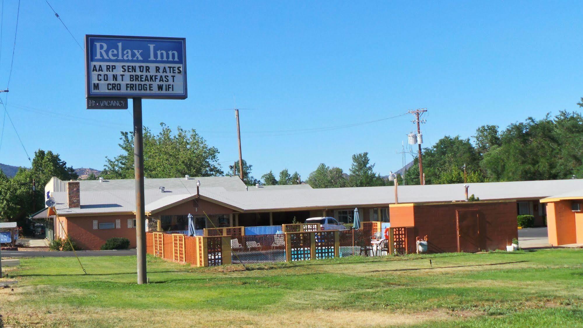 Relax Inn Yreka Exterior photo